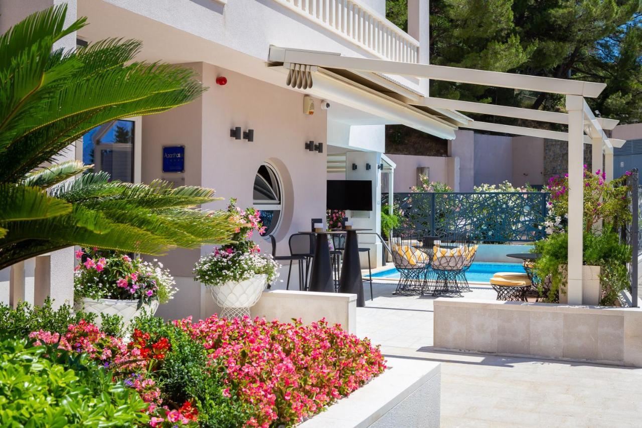 Aparthotel Flora Tucepi Bagian luar foto